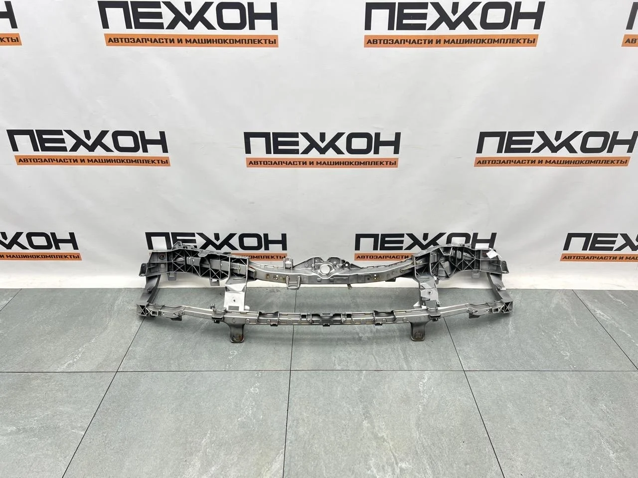 Панель передняя FORD FOCUS 2007 1675180 2 1.6 HWDA