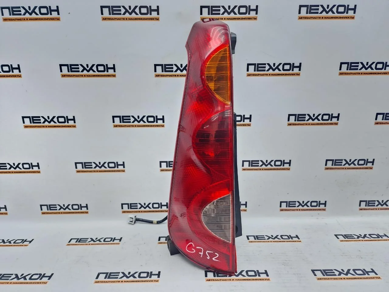 Фонарь NISSAN NOTE 2008 265559U000 E11 1.4 CR14DE, задний левый