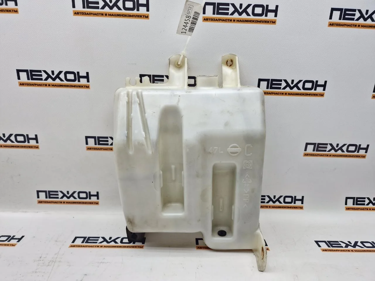 Бачок омывателя NISSAN NOTE 2008 289109U000 E11 1.4 CR14DE