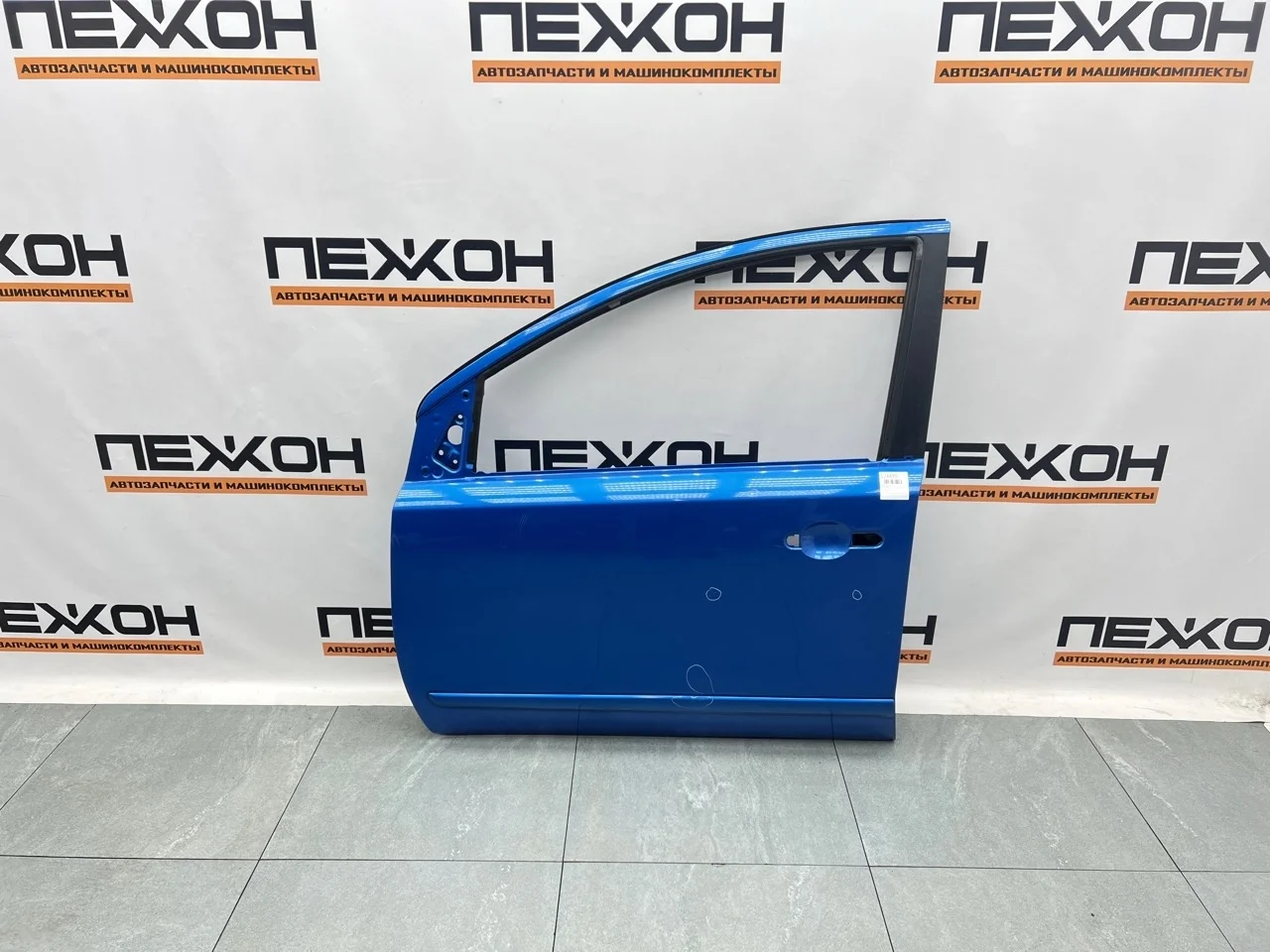 Дверь NISSAN NOTE 2008 H01019U0M0 E11 1.4 CR14DE, передняя левая