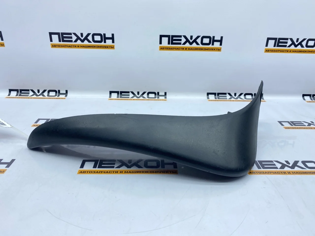 Брызговик NISSAN NOTE 2008 788139U000 E11 1.4 CR14DE, задний левый