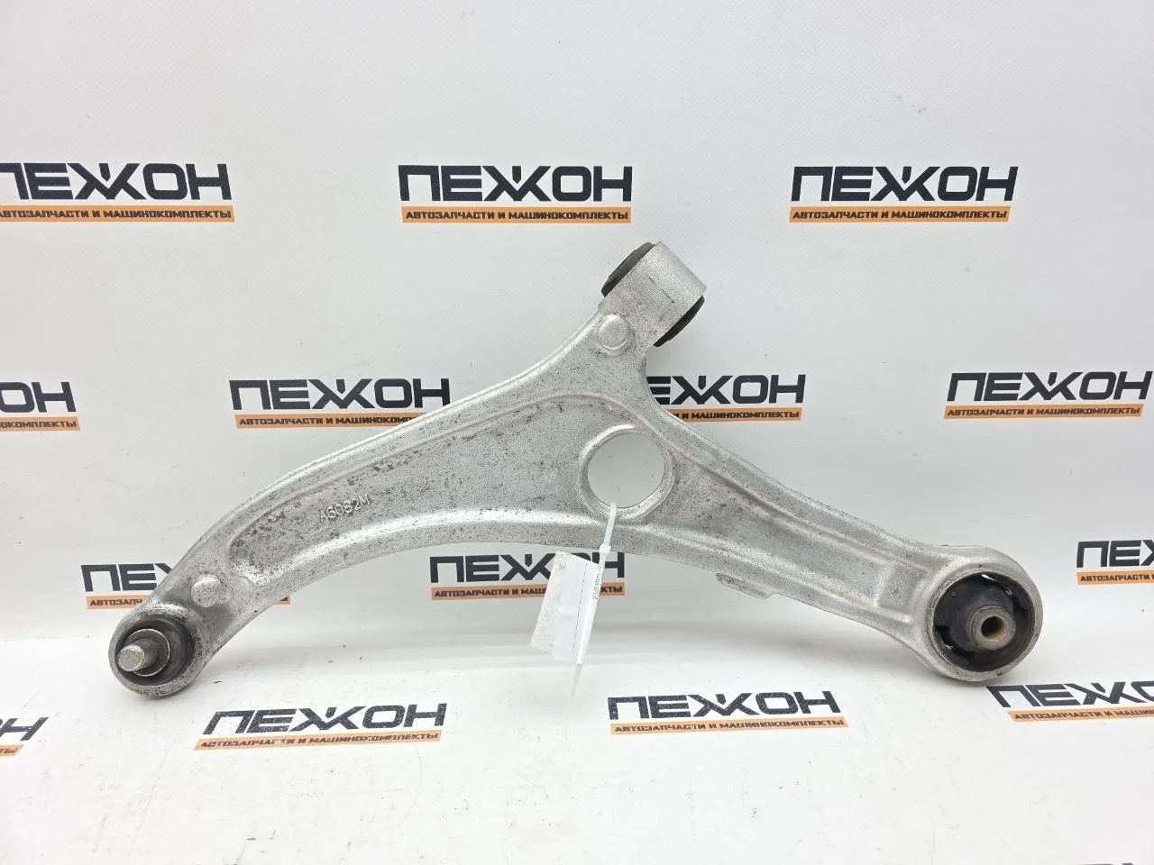 Рычаг (без шаровой) HYUNDAI i40 2013 545003Z000 VF 1.7 D4FD, передний левый