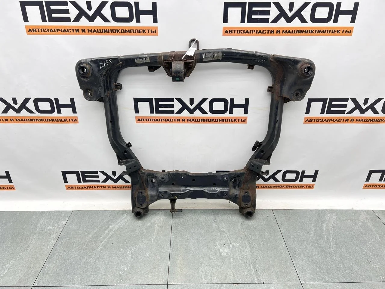 Подрамник KIA CEED 624051H021 ED, передний