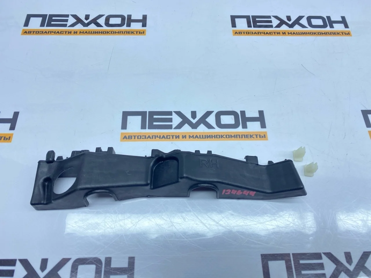 Кронштейн бампера (не оригинал) KIA OPTIMA OEM0031KBPR 4, передний правый