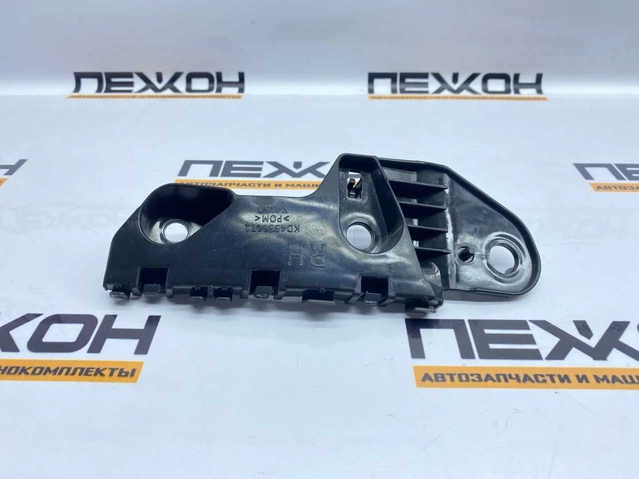 Кронштейн бампера (не оригинал) MAZDA CX-5 PMZ43079AR 1, передний правый