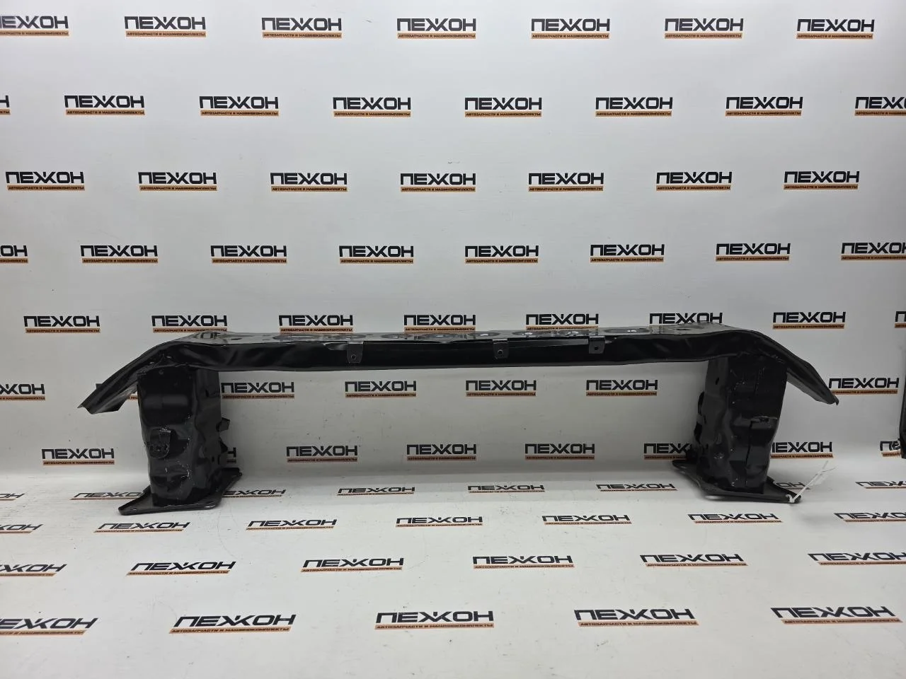 Усилитель бампера (не оригинал) FORD FOCUS OEM0081UBP 3, передний