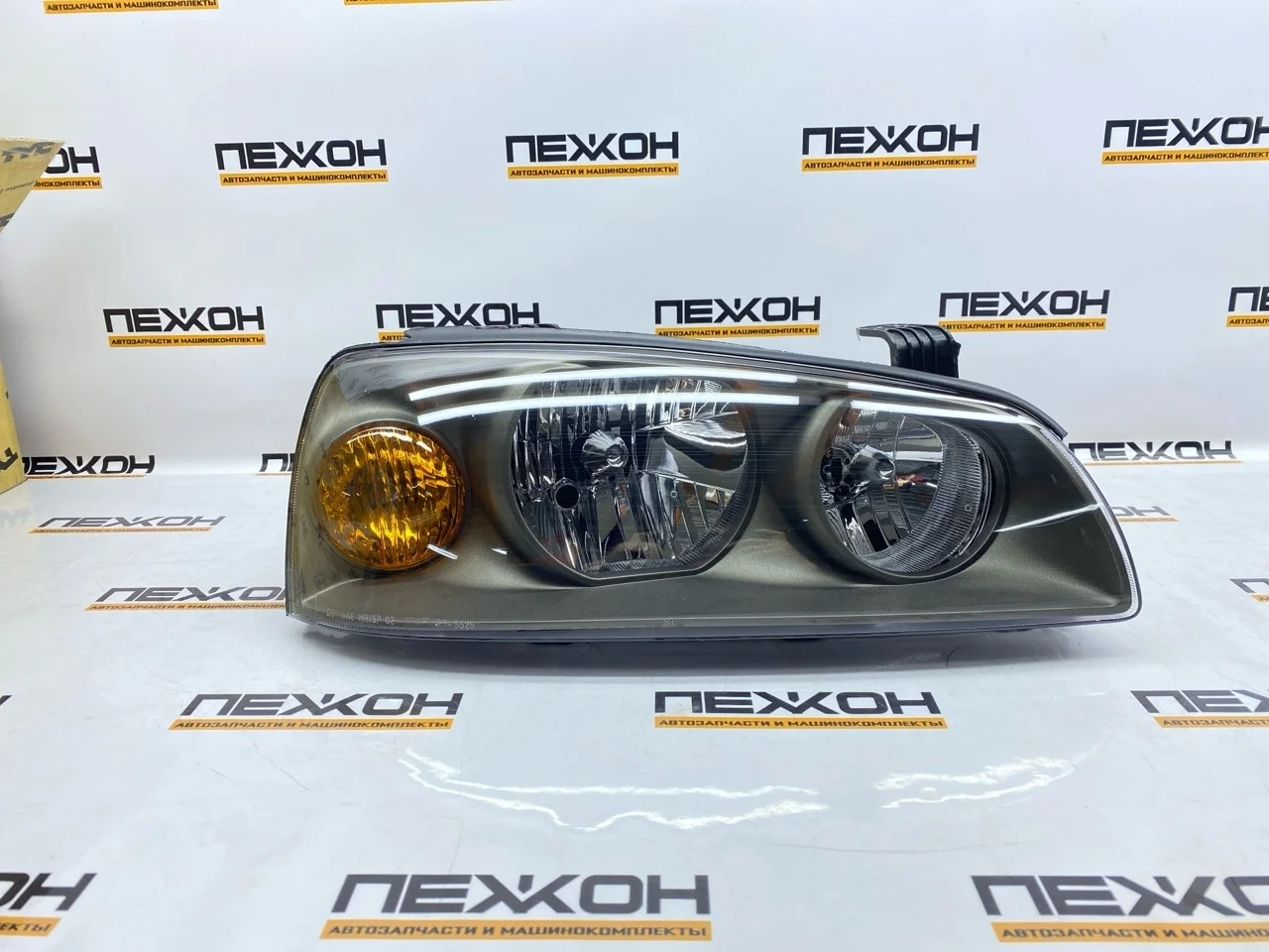 Фара (не оригинал) HYUNDAI ELANTRA 20A421052B 3, правая