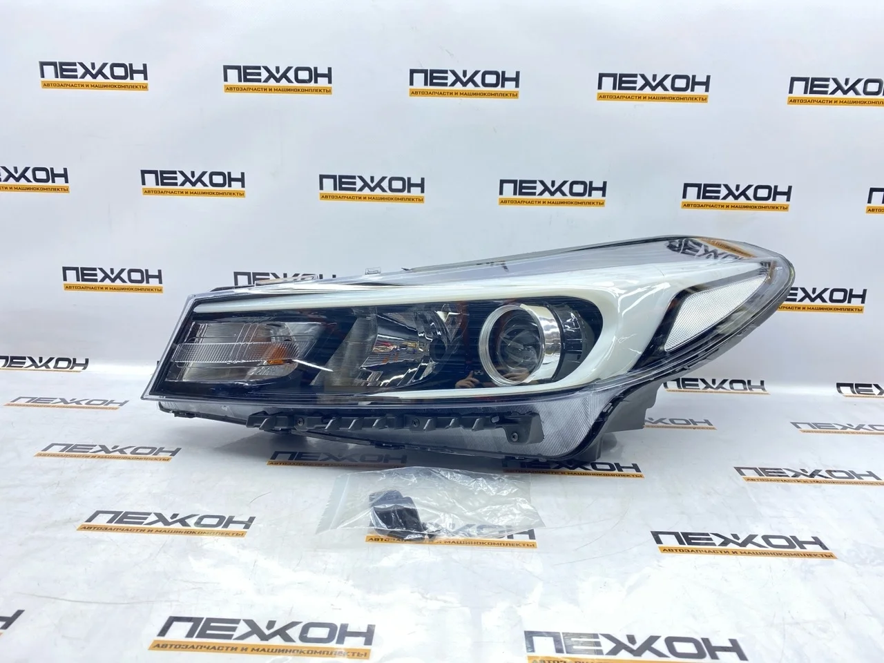 Фара (не оригинал) KIA CERATO OEM0057FL 3, левая