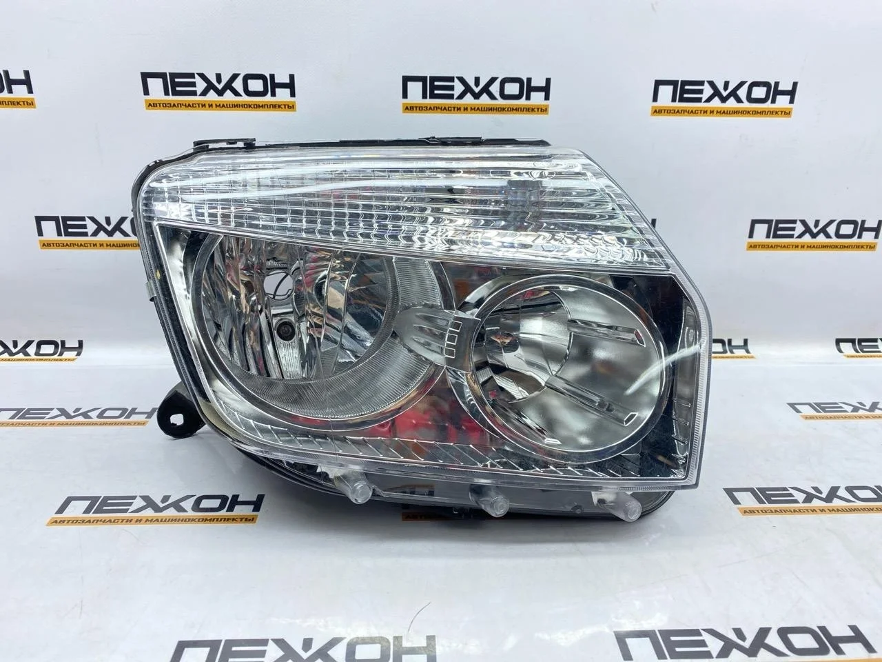 Фара (не оригинал) RENAULT DUSTER OEM0102FR 1, правая