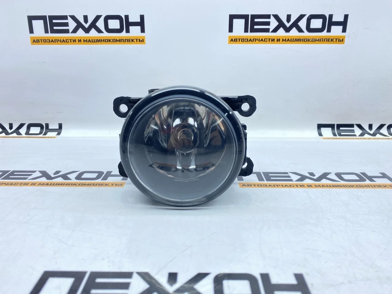 Фара противотуманная (не оригинал) FORD FOCUS ARM11103 2