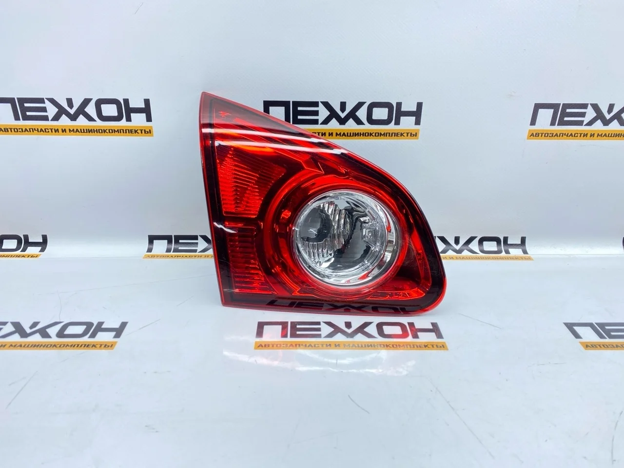 Фонарь (не оригинал) NISSAN QASHQAI 2151321LUE 1, левый