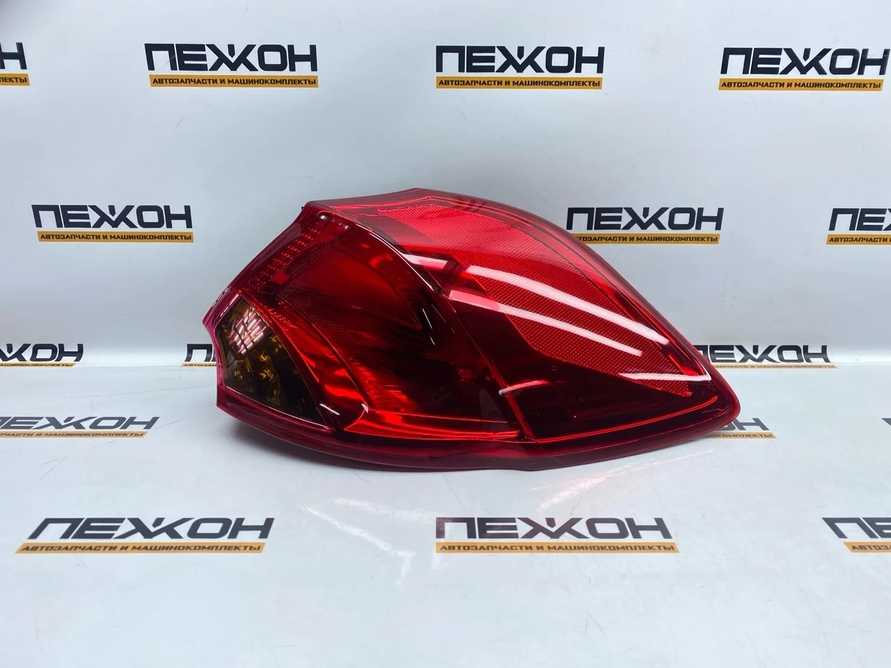 Фонарь (не оригинал) KIA CEED 2231959RUE 2, правый