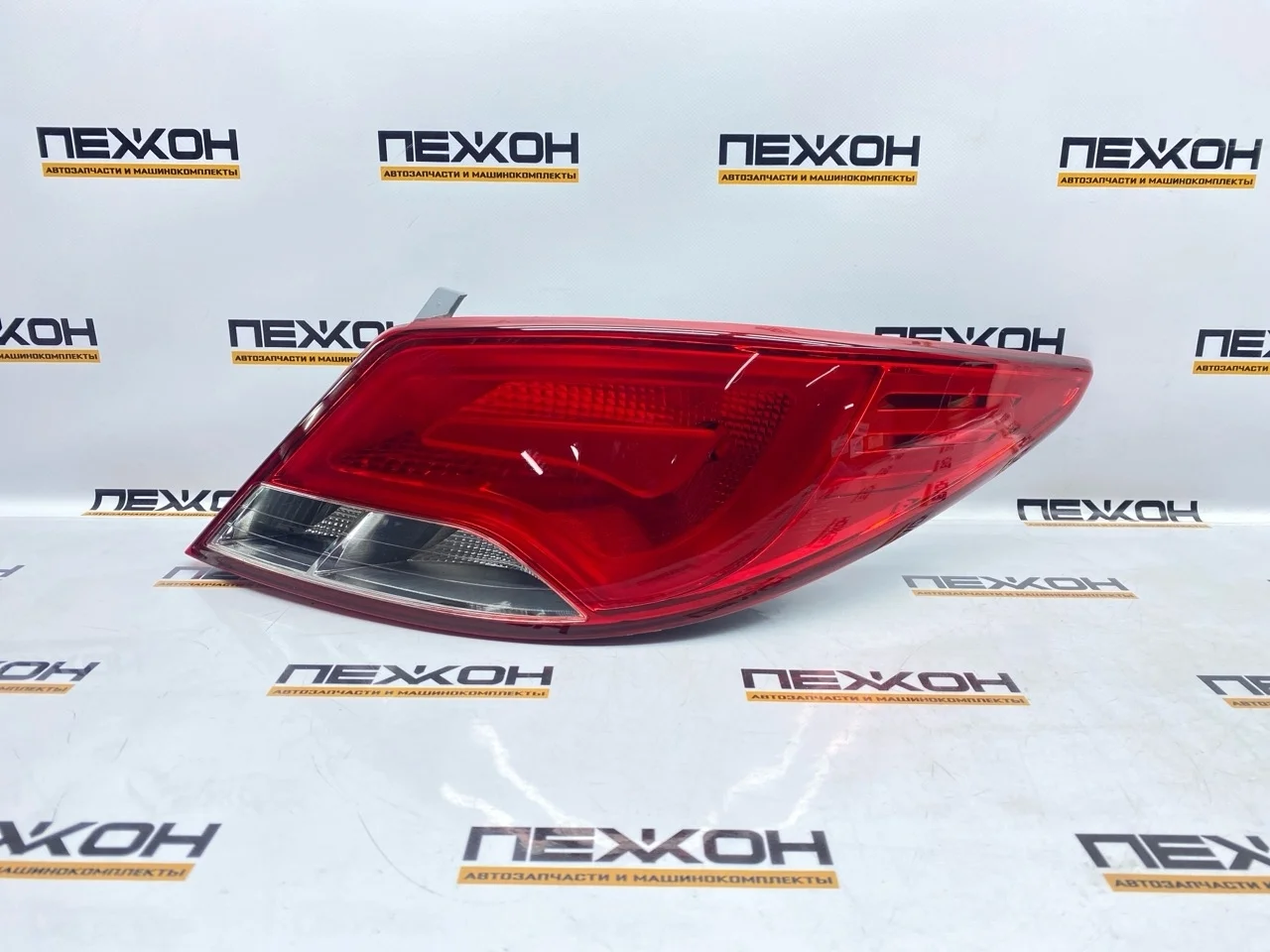 Фонарь (не оригинал) HYUNDAI SOLARIS 1211910R3U 1, правый