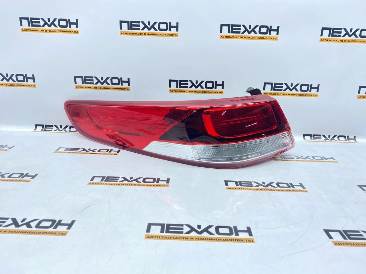 Фонарь (не оригинал) KIA OPTIMA OEM0105FONL 4, левый