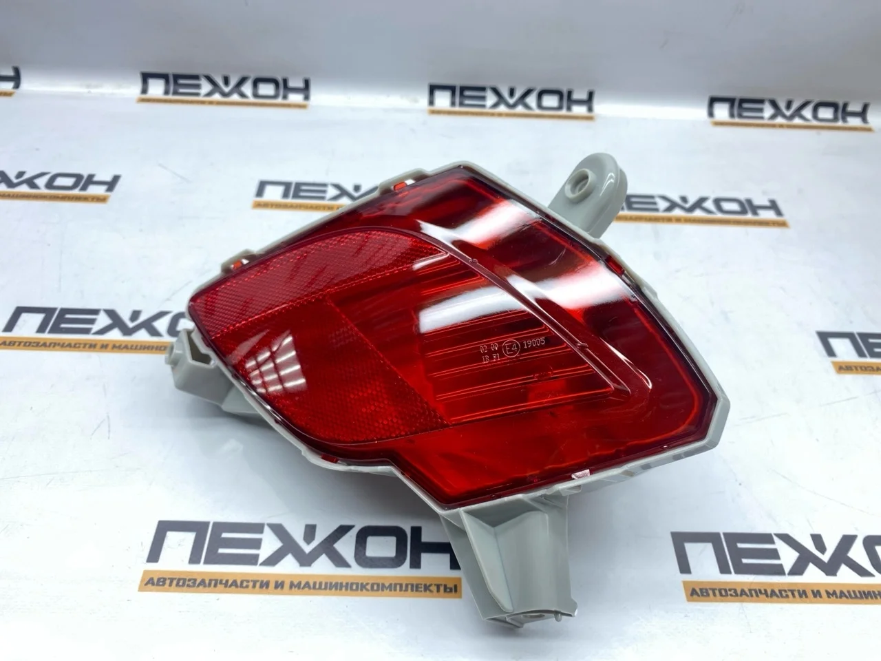 Фонарь (не оригинал) MAZDA CX-5 1164001RLDUE 1, правый