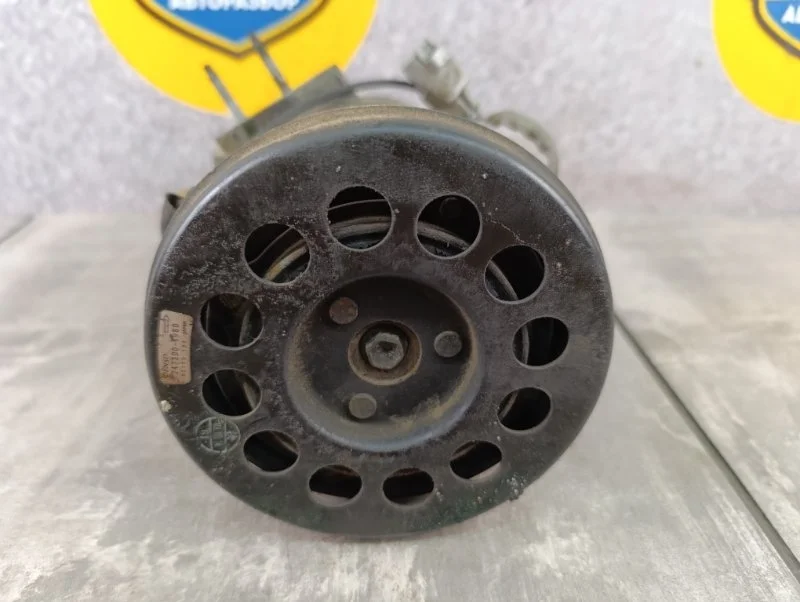 Компрессор кондиционера Toyota Land Cruiser Prado 2007 J120