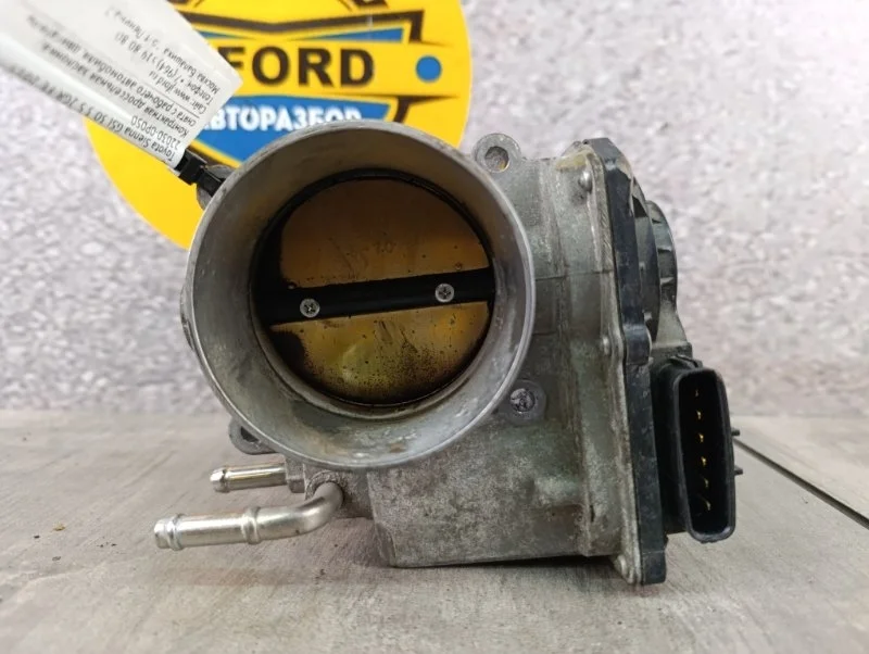 Дроссельная заслонка Toyota Sienna 2015 GSL30