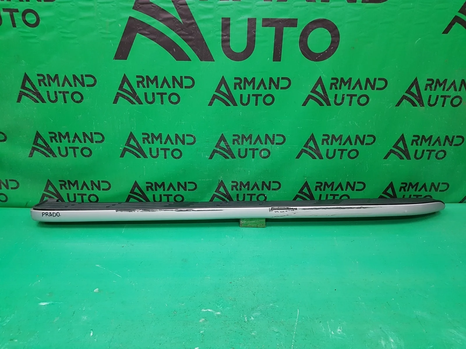 Накладка порога TOYOTA LAND CRUISER PRADO 2009-нв 150