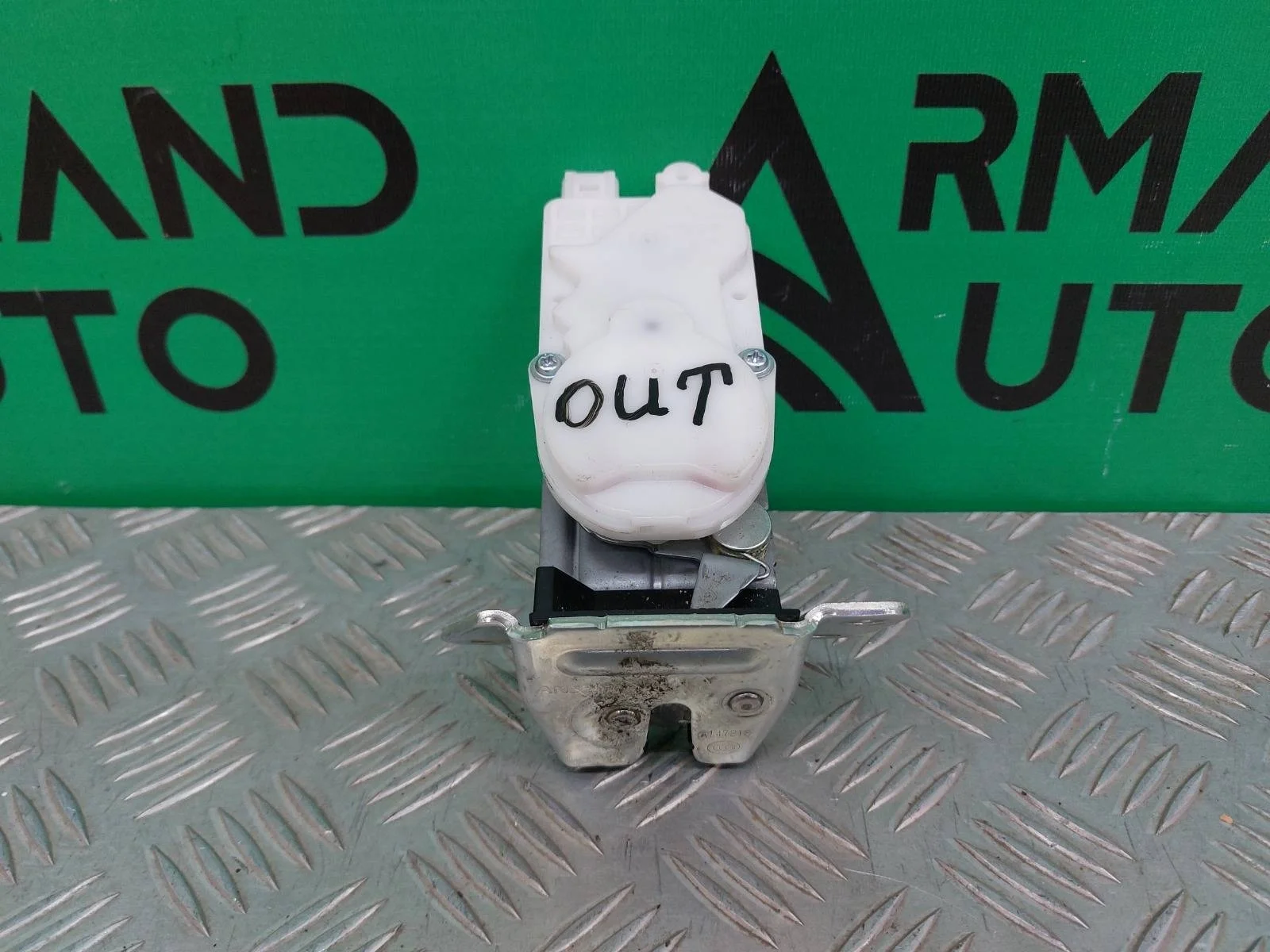 Замок двери багажника Mitsubishi ASX 2010-нв GA0