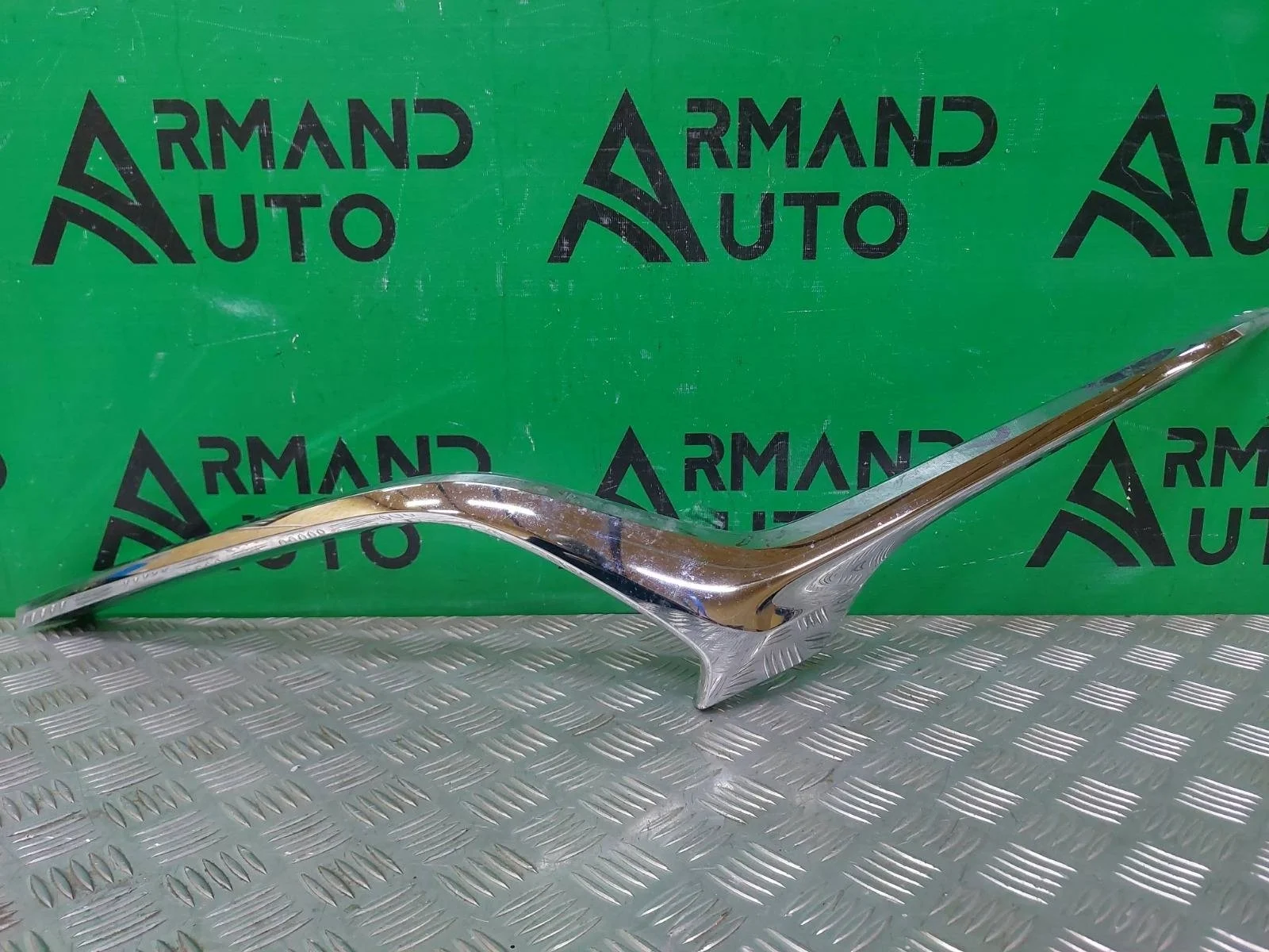 Накладка решетки радиатора Mazda 6 2018-нв 3 GJ