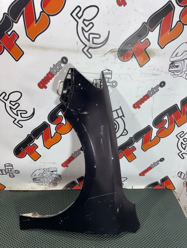 Крыло Volkswagen Jetta 5C6821105 A6, переднее левое