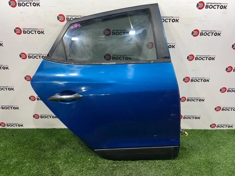 Дверь HYUNDAI IX35 2009-2015 770042S000 LM, задняя правая