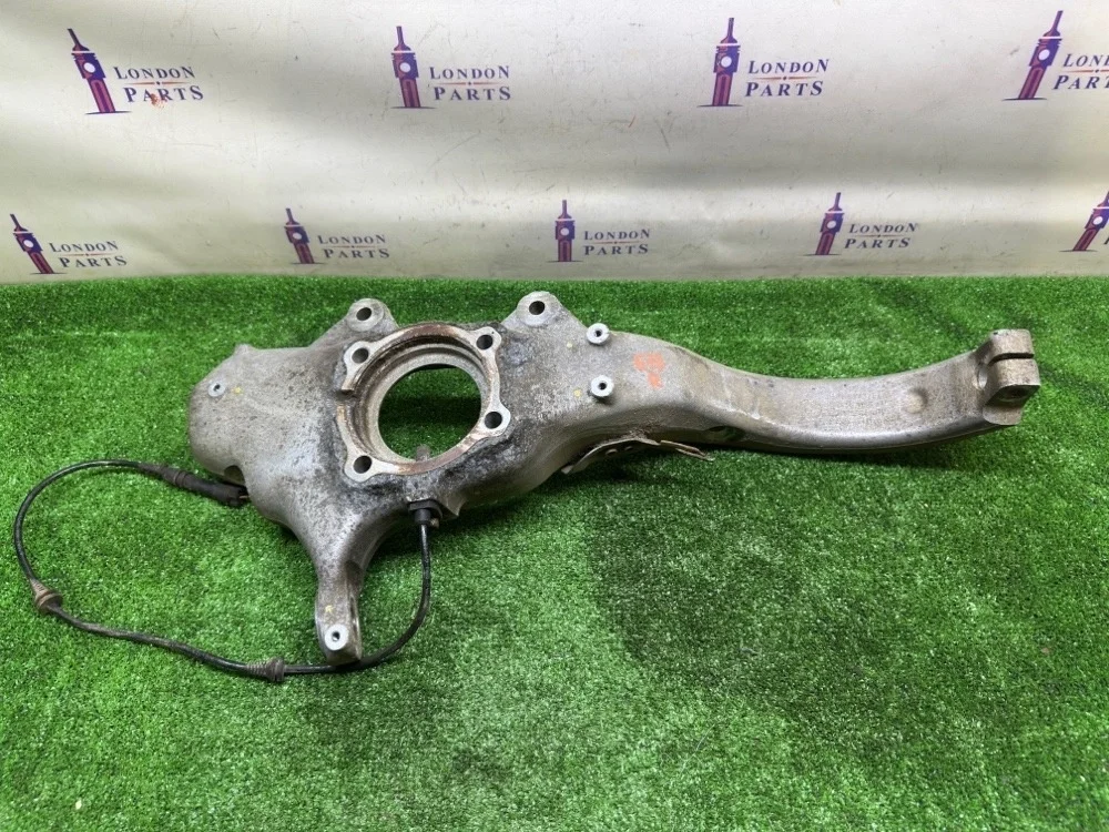 Кулак поворотный BMW X5 E70