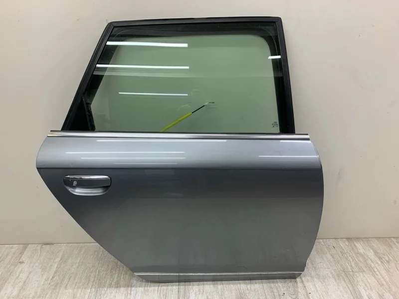 Дверь AUDI A6 2009 4F0833052G УНИВЕРСАЛ CDYC, задняя правая