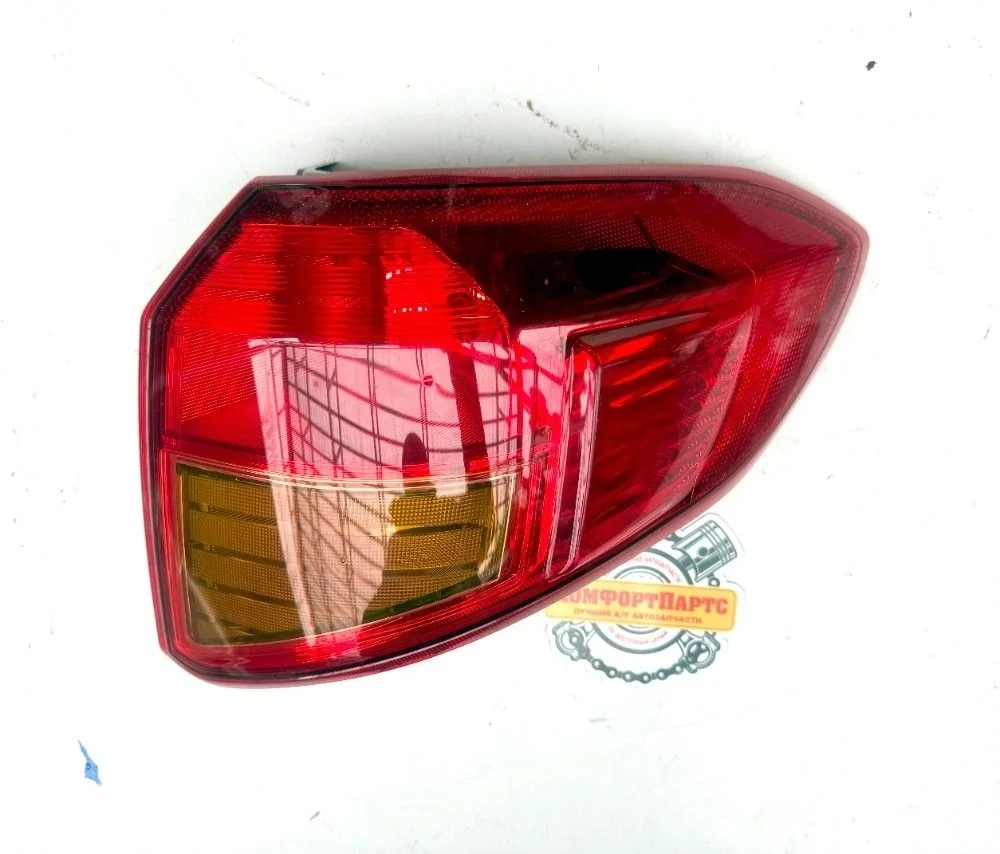 Фонарь задний правый Suzuki SX4 II (2013—2016)