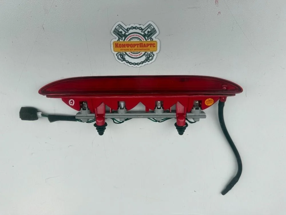 Фонарь дополнительный стоп-сигнал Kia Venga I (2009—2014)