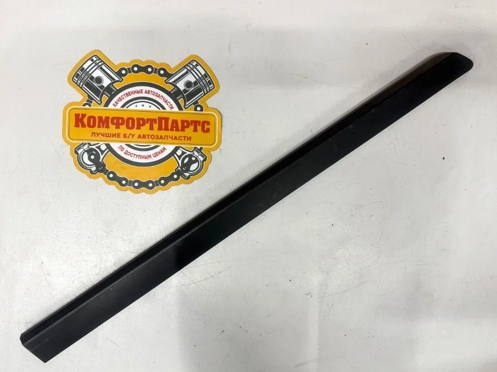 Молдинг двери средний Kia Soul I (2008—2011)