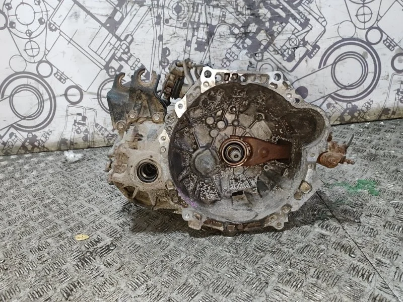 МКПП Toyota Corolla 3030013070 E120 3ZZ-FE 4ZZ-FE