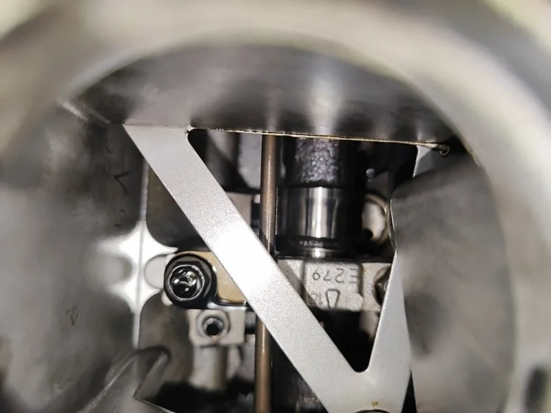 Двигатель Mitsubishi L200 Pajero Sport 1000C753 4D56U