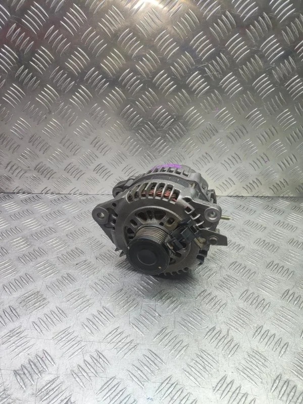 Генератор Nissan X-Trail 23100AU40A T31 QR25DE