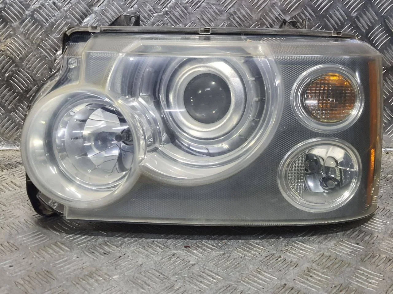 фара левая Land Rover Range Rover 3 L322