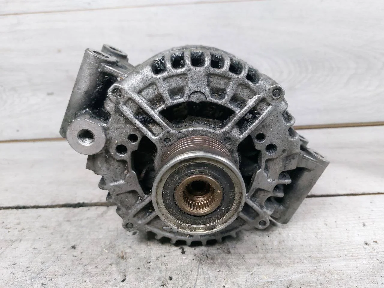 генератор BMW 5 E60/E61