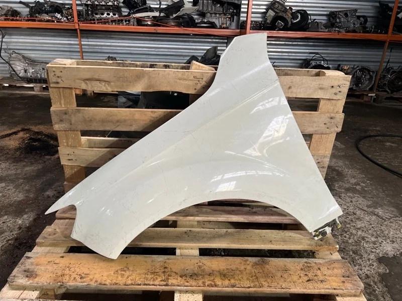 Крыло Audi Q7 2014 4L0821101 4L CRCA, переднее левое