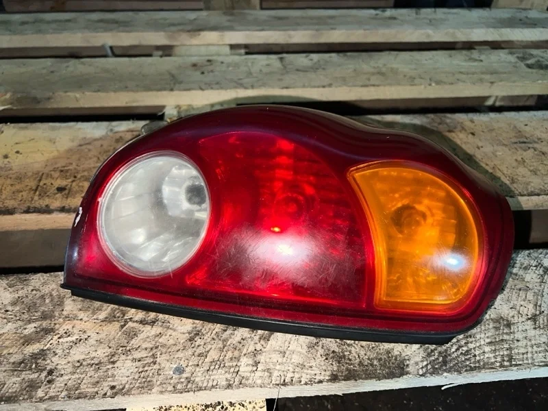 Фара ксеноновая Mitsubishi L200 2014 MN157913 4D56