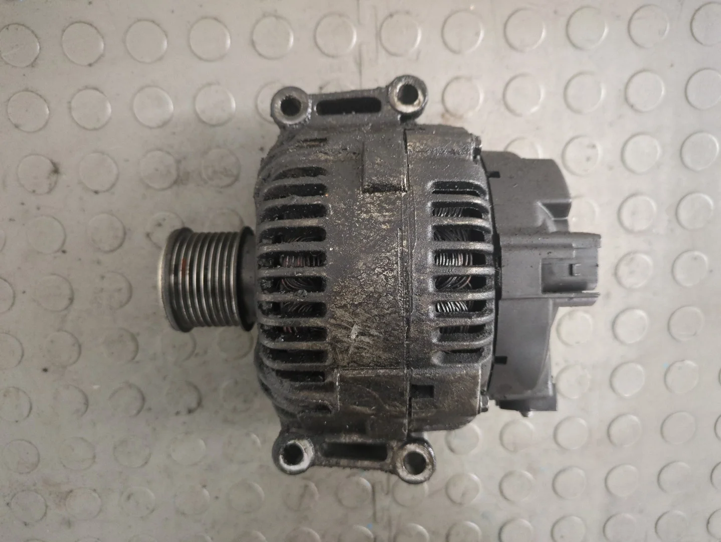 Генератор Mercedes-Benz M-Class W164 2005-2011 КПП автомат 4х4 (АКПП) OM 642.940 Дизель 3 л CDI