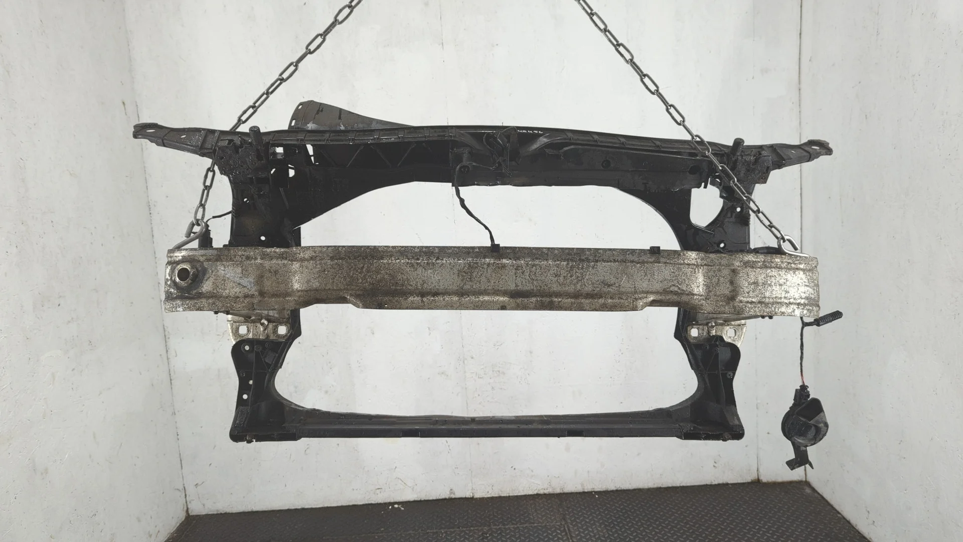 Рамка передняя (телевизор) Audi A6 (C7) 2011-2018 КПП 6-ст.мех.(МКПП) CGLC Дизель 2 л TDI