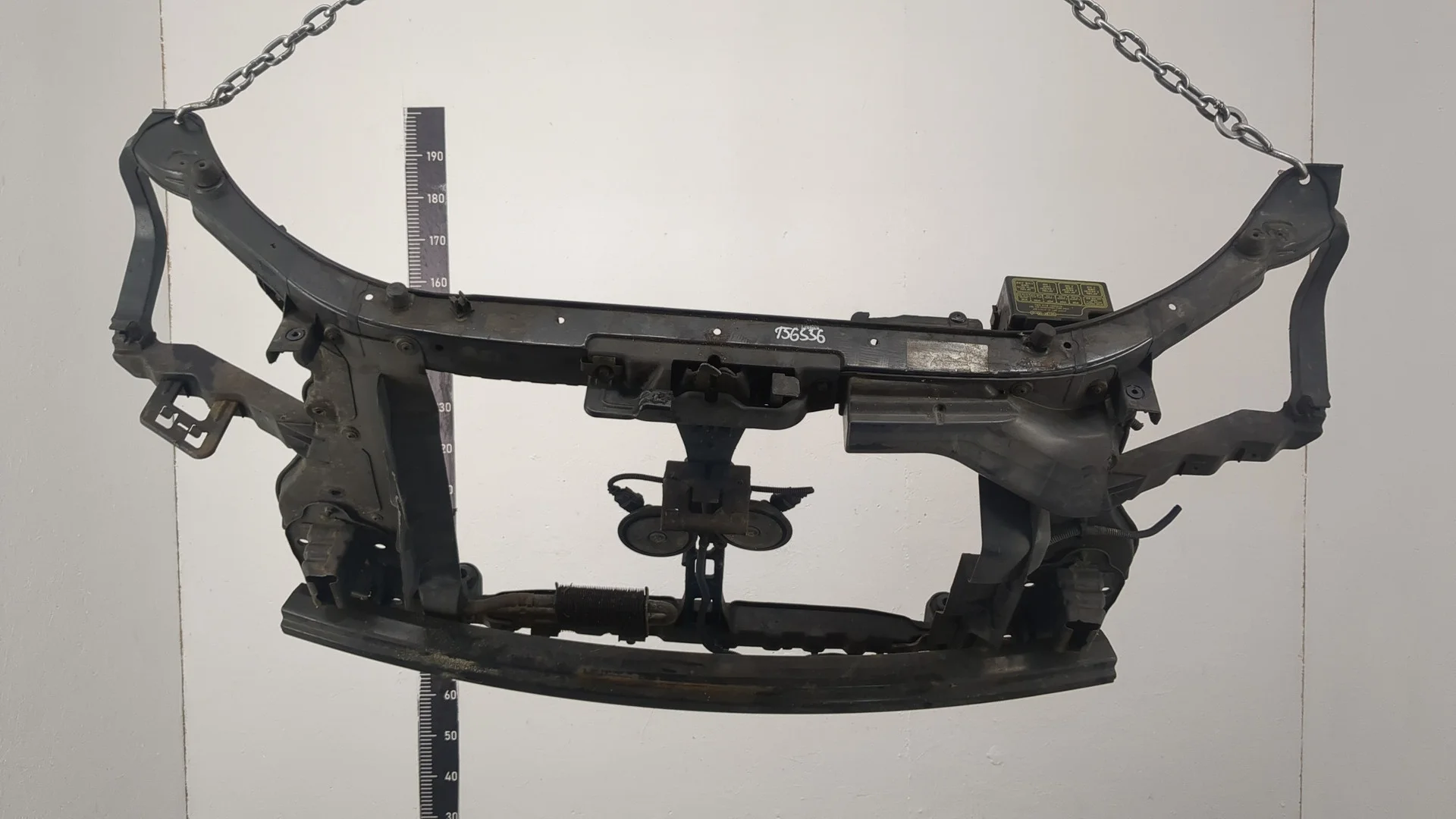 Рамка передняя (телевизор) Kia Sportage 2004-2010 КПП 6-ст.мех 4х4 (МКПП) D4EA Дизель 2 л CRDi