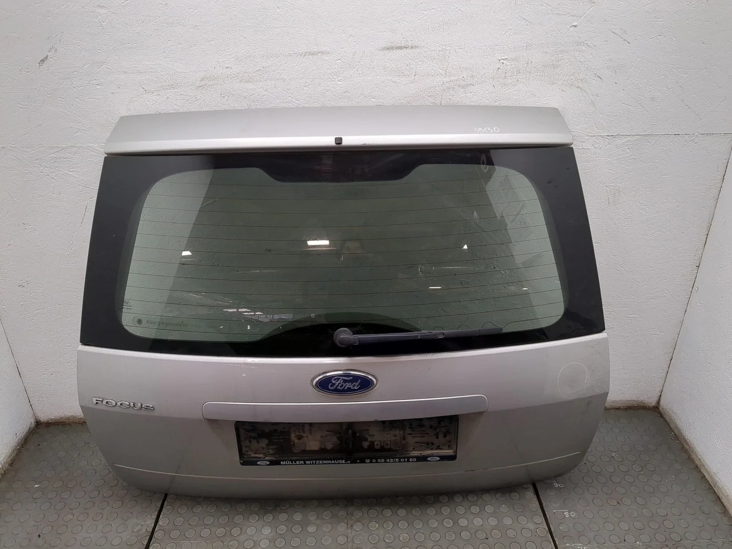 Крышка (дверь) багажника Ford Focus 2 2008-2011 КПП 5-ст.мех.(МКПП) SHDA, SHDC Бензин 1.6 л Инжектор