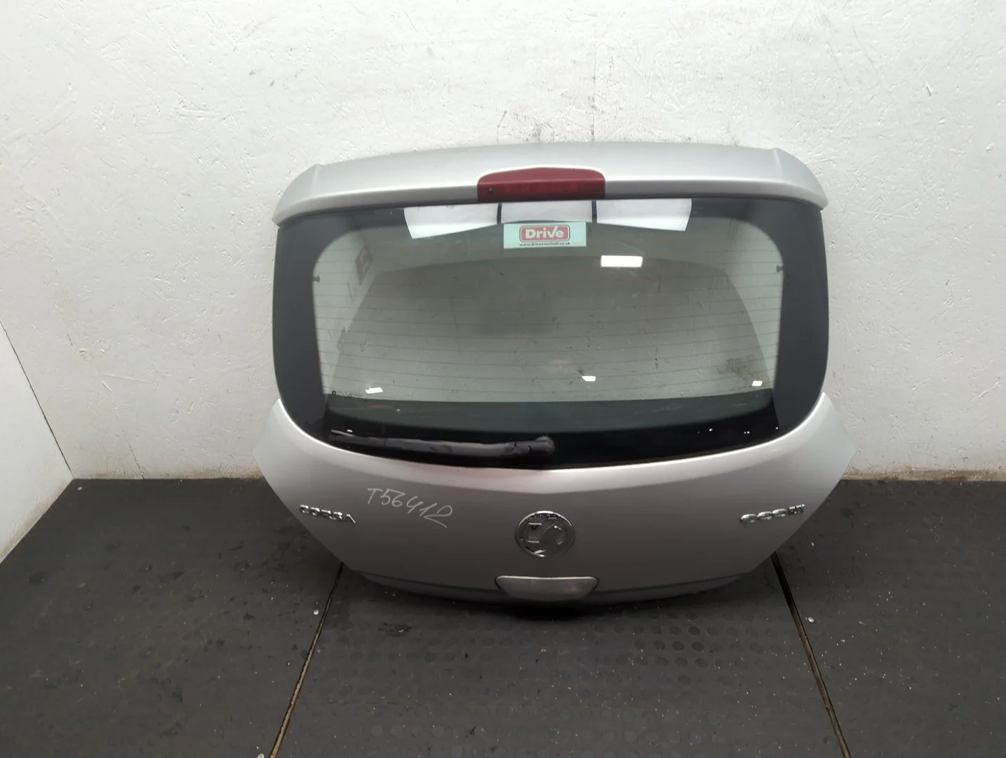 Крышка (дверь) багажника Opel Corsa D 2006-2014 КПП 5-ст.мех.(МКПП) A13DTC Дизель 1.3 л