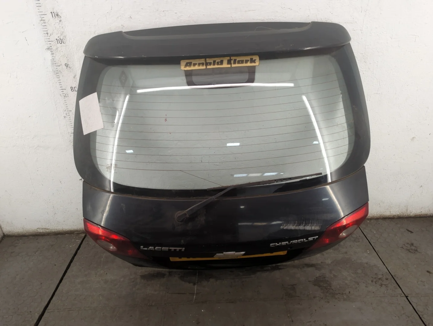 Крышка (дверь) багажника Chevrolet Lacetti 2004-2013 КПП автомат (АКПП) F16D3 Бензин 1.6 л Инжектор