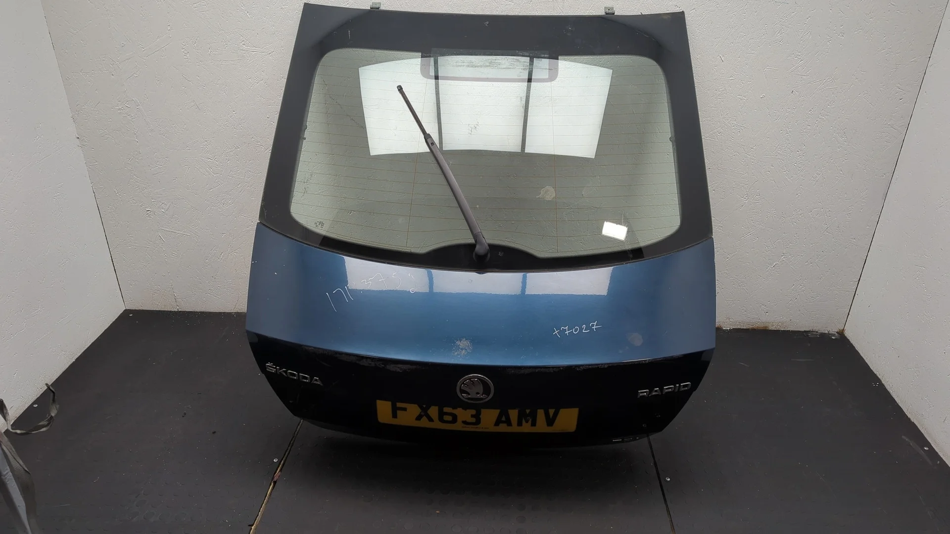 Крышка (дверь) багажника Skoda Rapid 2012-2020 КПП 5-ст.мех.(МКПП) CAYC Дизель 1.6 л TDI