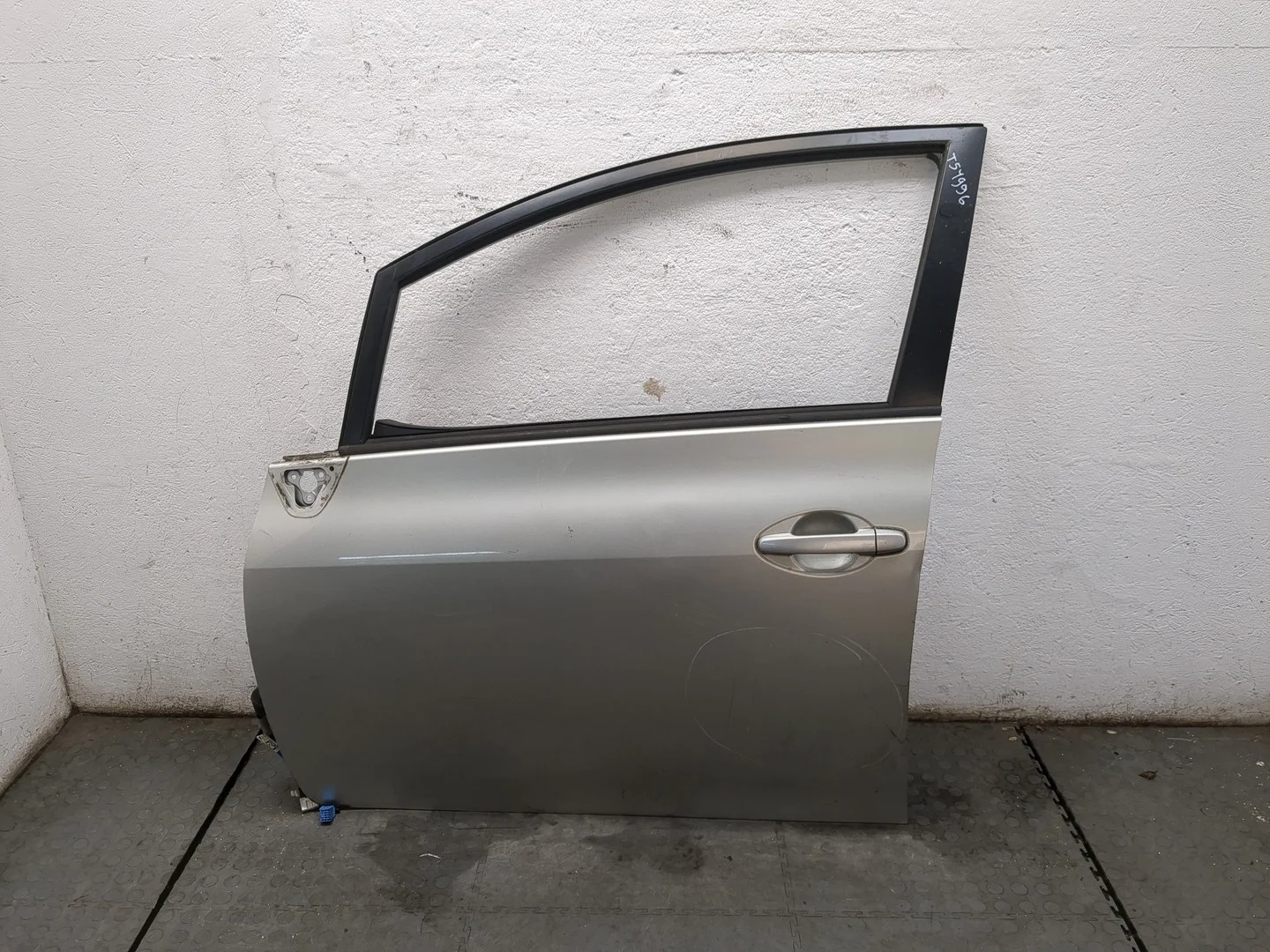 Дверь боковая (легковая) Toyota Auris E15 2006-2012 КПП 5-ст.мех.(МКПП) 1ZR-FE Бензин 1.6 л