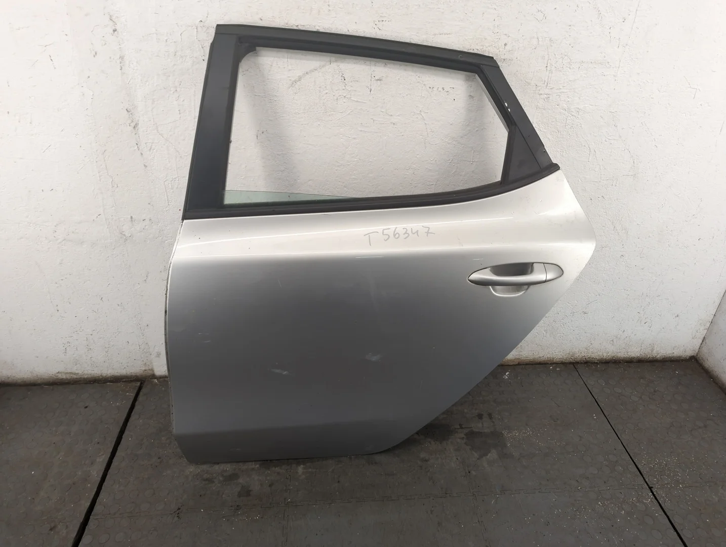 Дверь боковая (легковая) Kia Ceed 2012-2018 КПП 6-ст.мех.(МКПП) D4FC Дизель 1.4 л CRDi