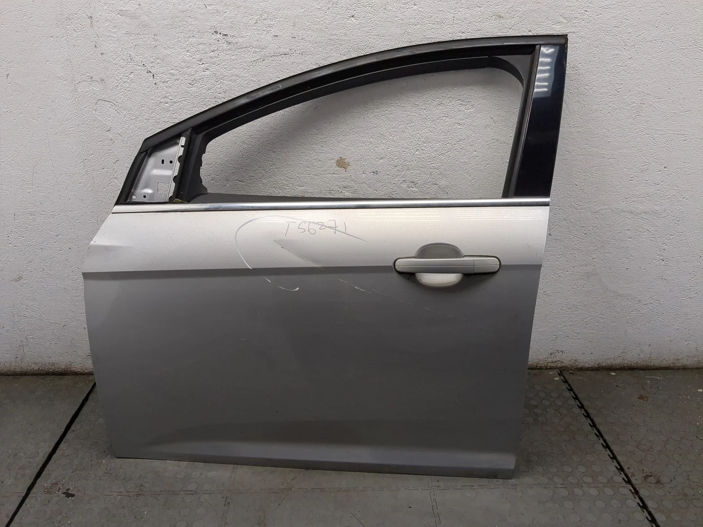 Дверь боковая (легковая) Ford Focus 3 2011-2015 КПП 6-ст.мех.(МКПП) T1DB Дизель 1.6 л