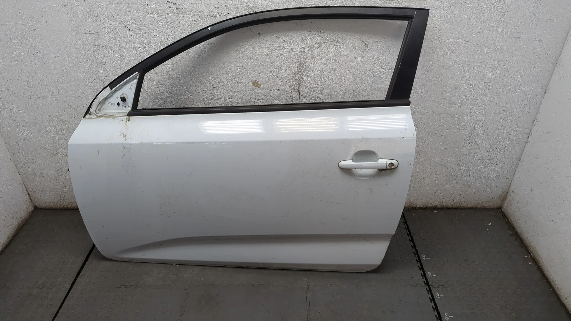 Дверь боковая (легковая) Kia Ceed 2007-2012 КПП 5-ст.мех.(МКПП) G4FC Бензин 1.6 л Инжектор