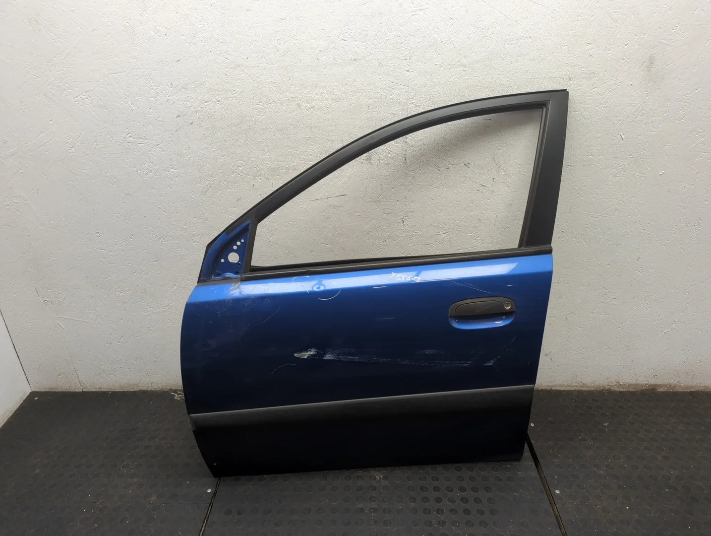 Дверь боковая (легковая) Kia Rio 2005-2011 КПП 5-ст.мех.(МКПП) G4EE Бензин 1.4 л Инжектор